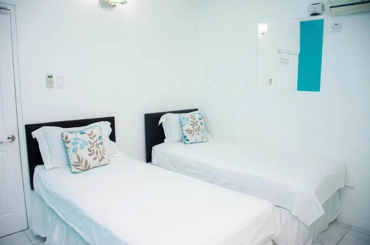 Two Bedroom Apartment New Κίνγκστον Τζαμάικα